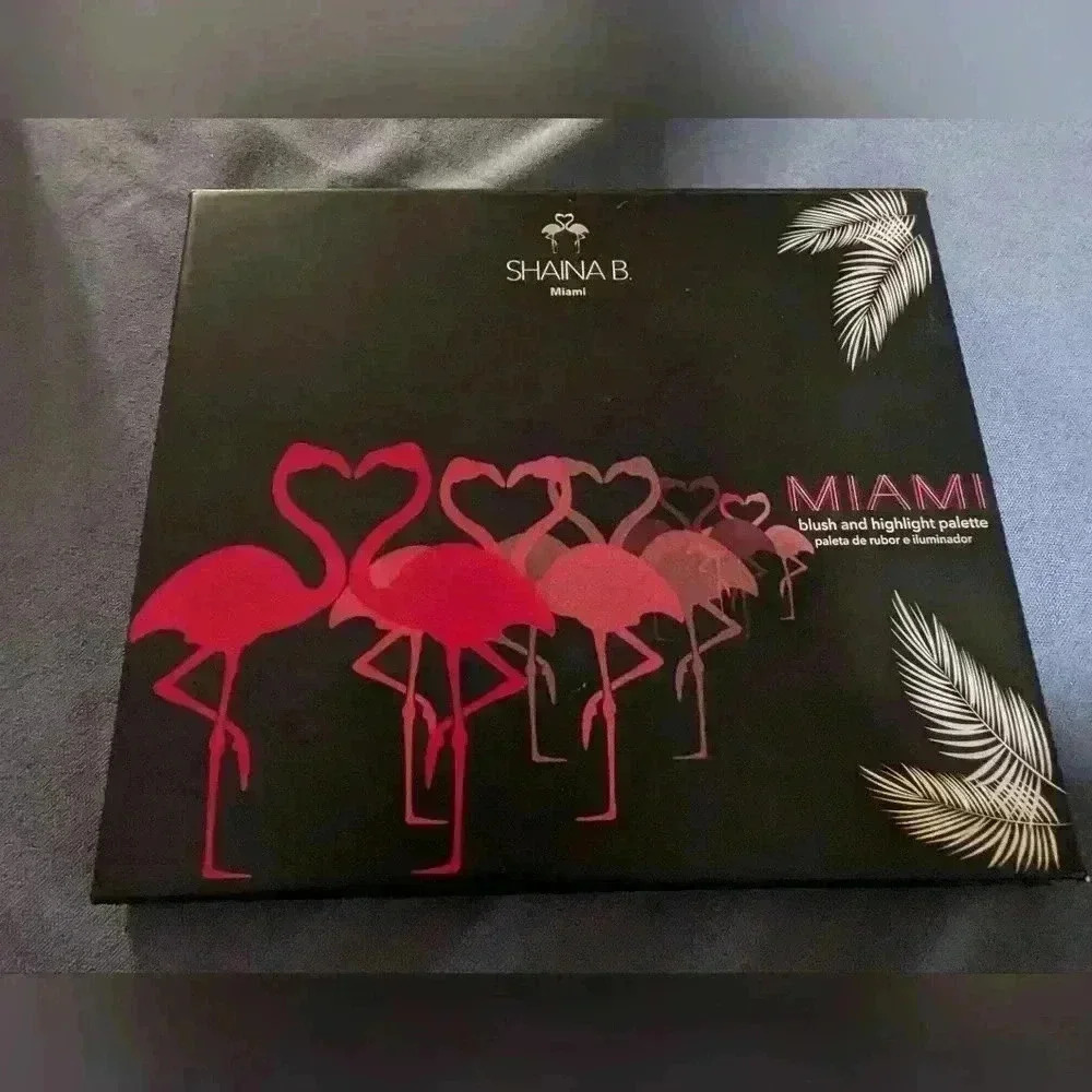 NWOT ShainaB Miami Blush & Highlighter Palette - Picture 2 of 9